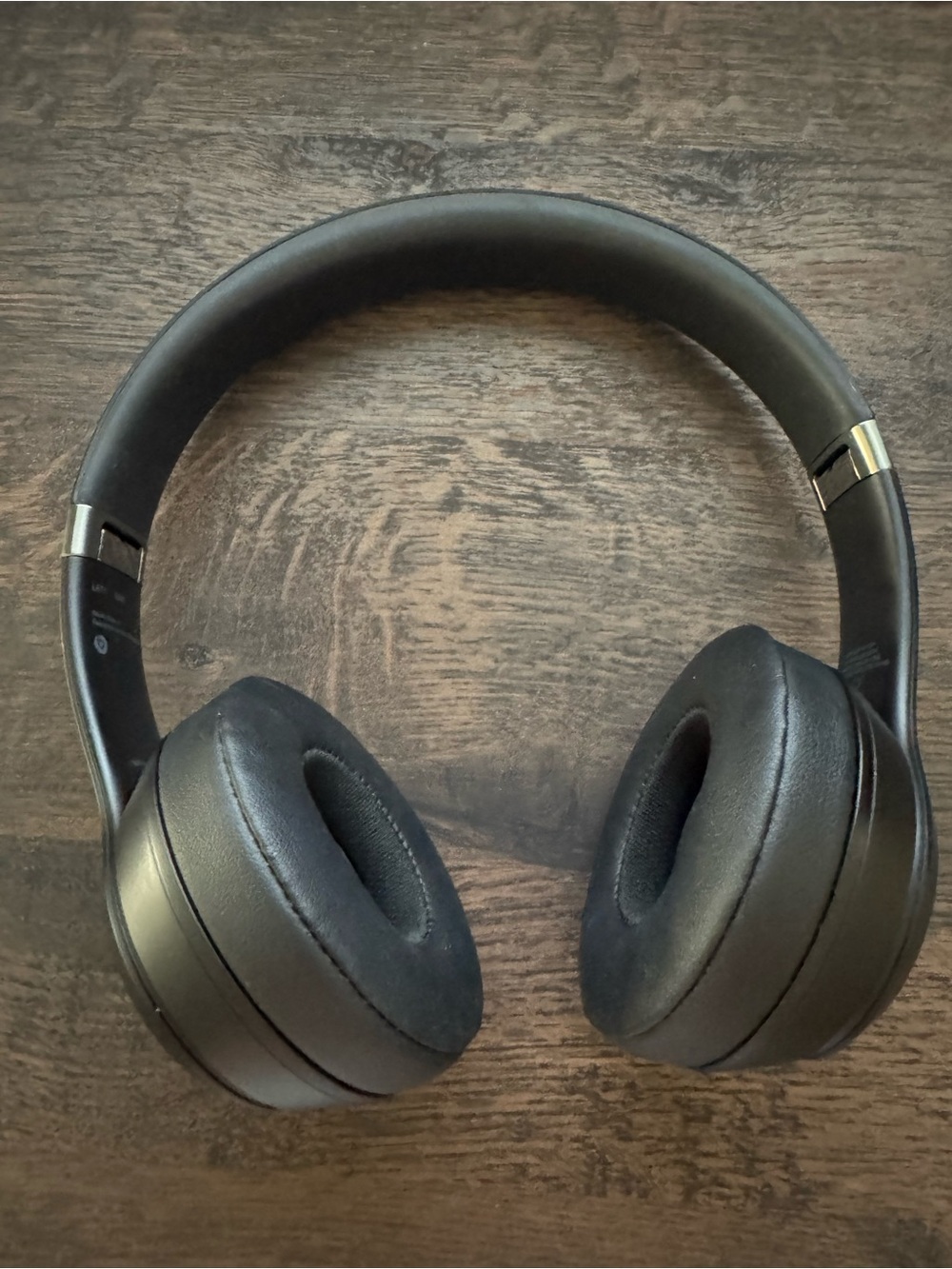 Beats by Dr. Dre Solo 4 Wireless Bluetooth On-Ear Headphones Black